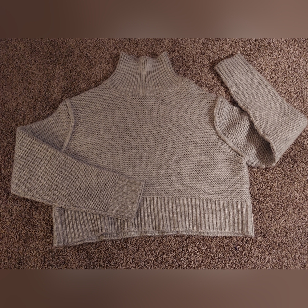 Turtle Neck Crop Top Knit Sweater